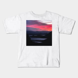 Sky Bright with Pink Red Color Before Sunrise Kids T-Shirt